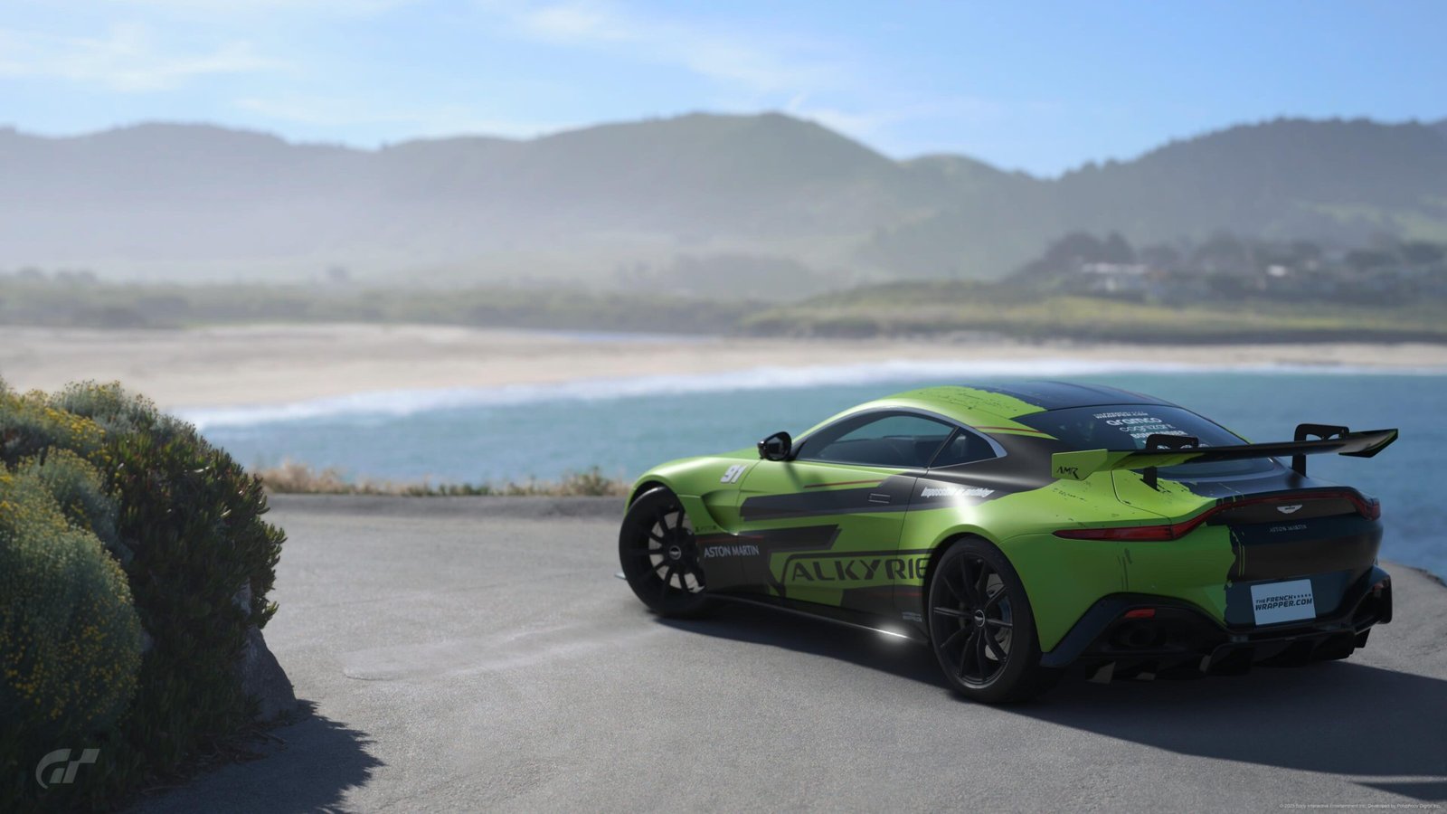 DESIGN ASTON MARTIN WRAP CAR LOS ANGELES